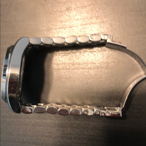 Michael Kors watch - Picture 3 of 4